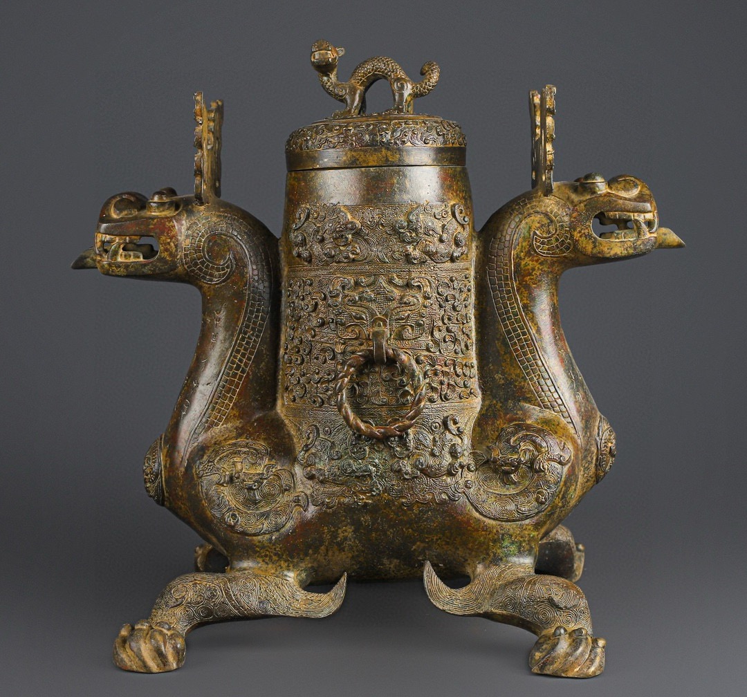 Zhou Dynasty Bronze two headed beast statue