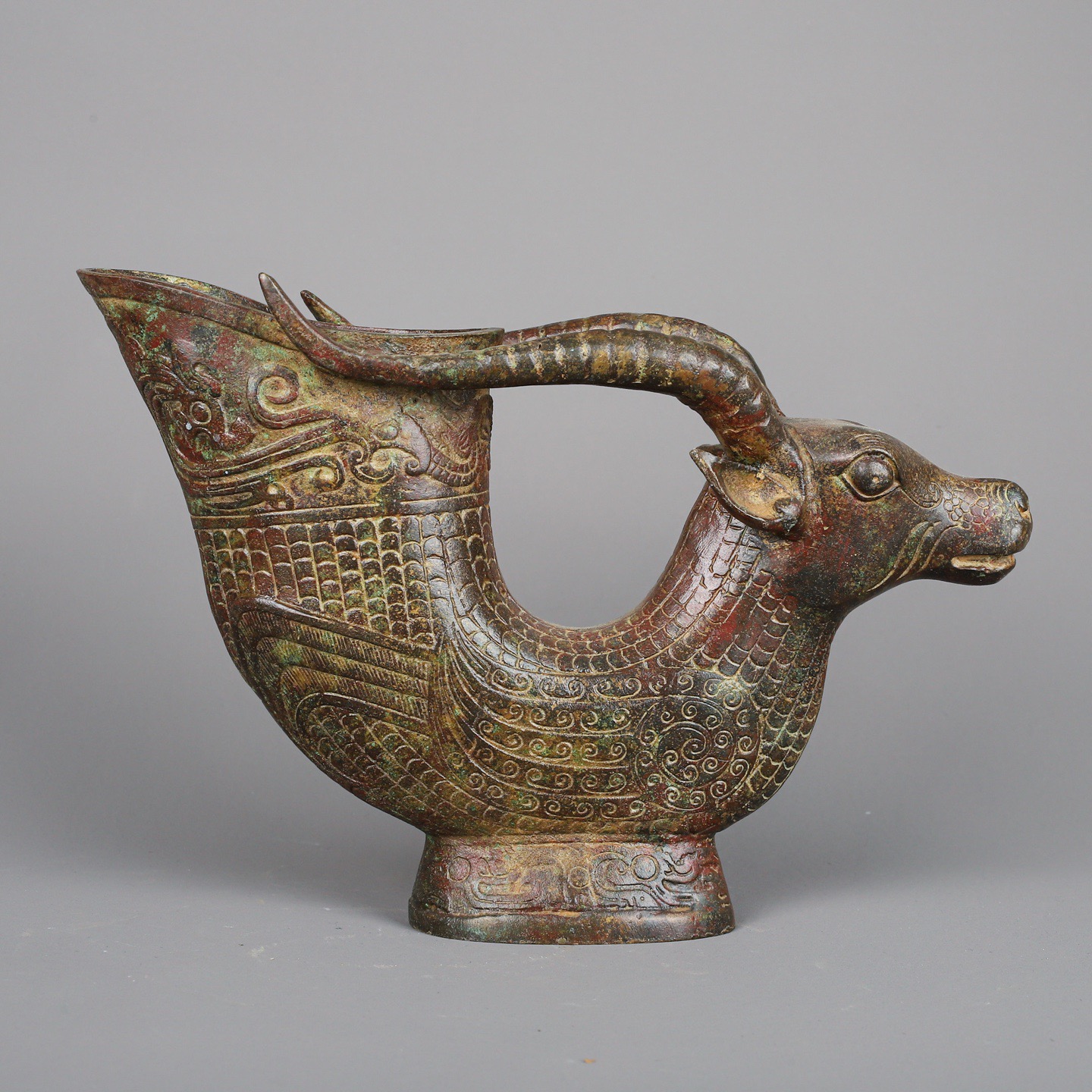 Zhou Dynasty Bronze Horn Cup
