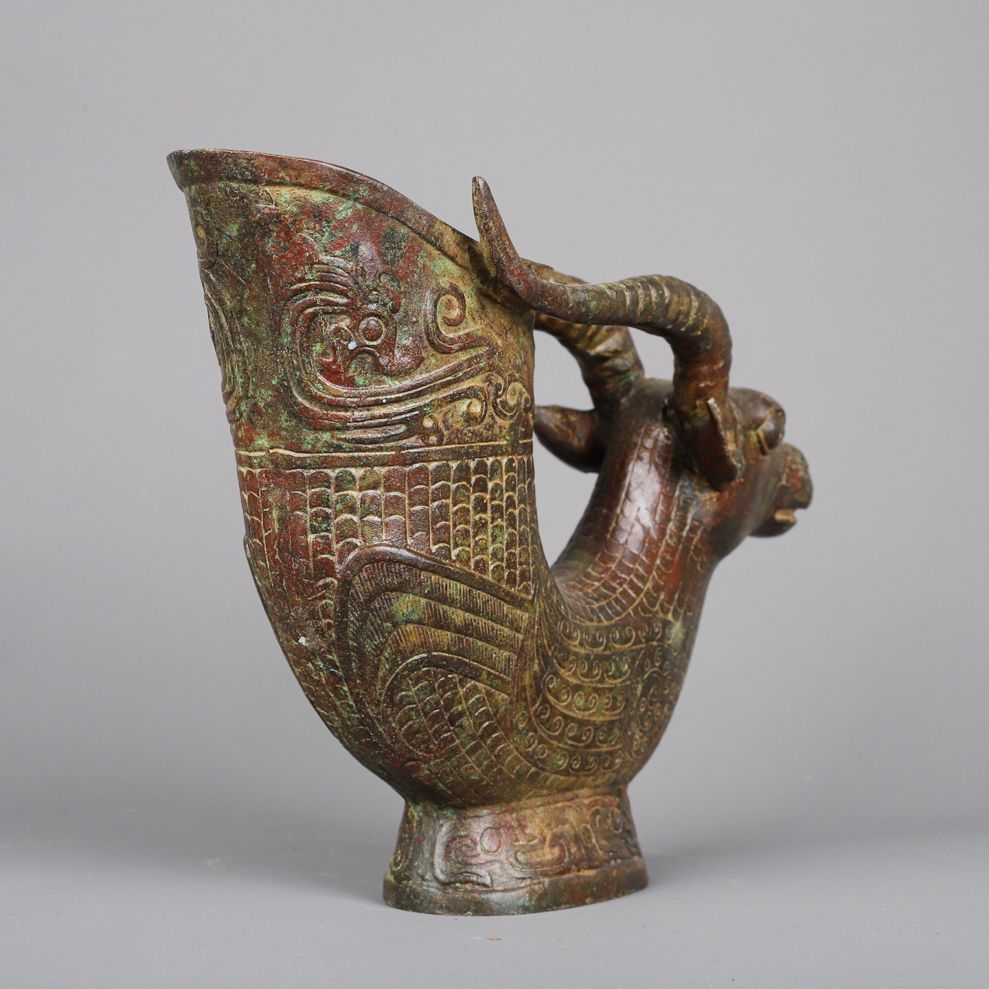 Zhou Dynasty Bronze Horn Cup
