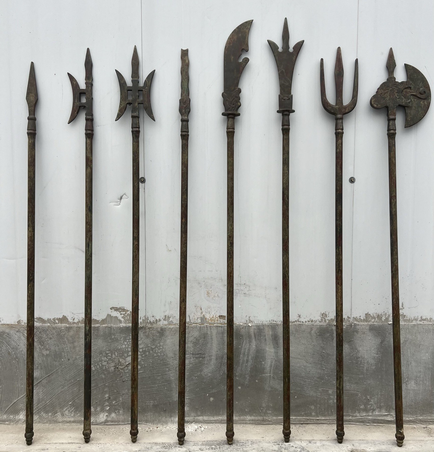 Han Dynasty A set of eight bronze weapons
