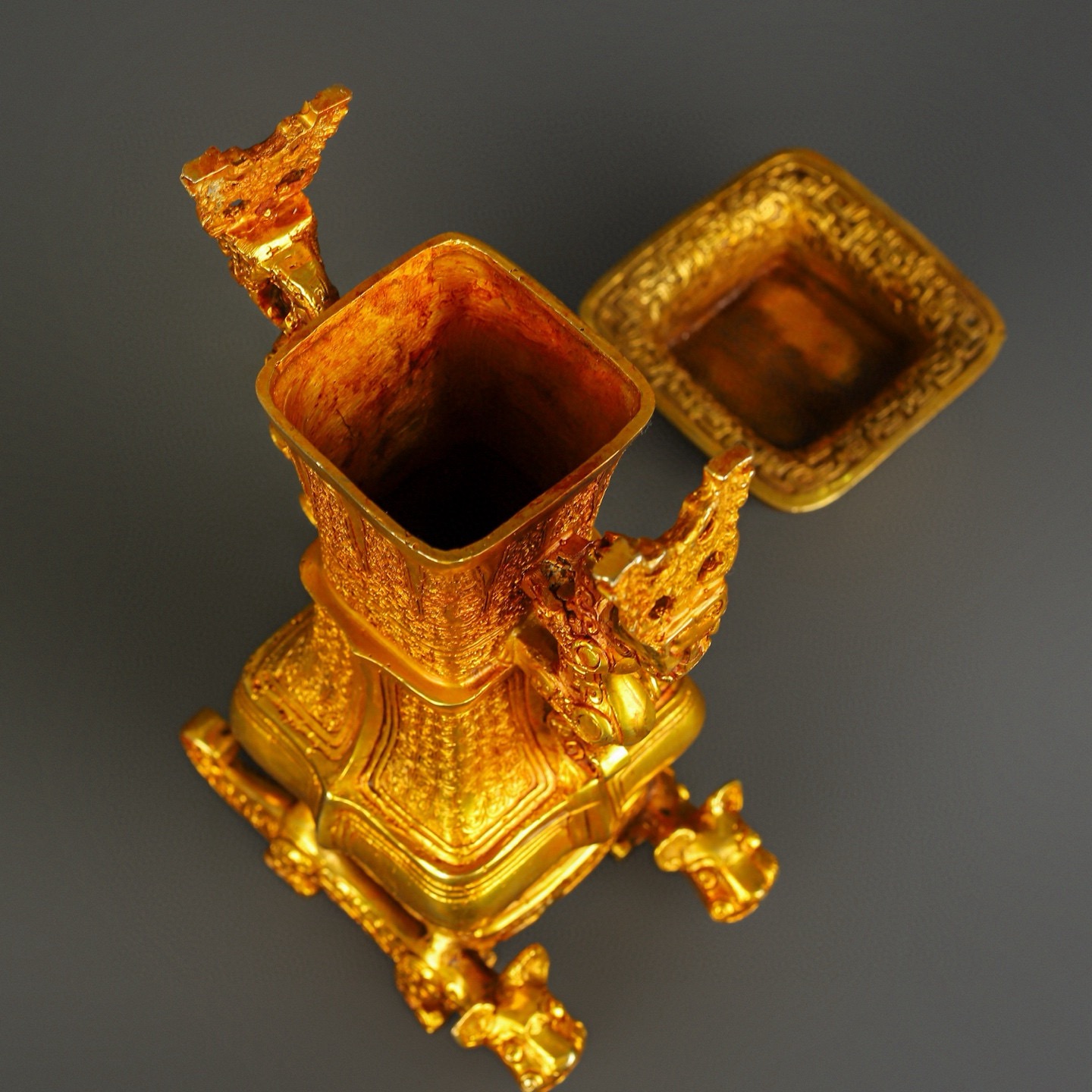 Han Dynasty Bronze and Real Gold Double Dragon Square Vase