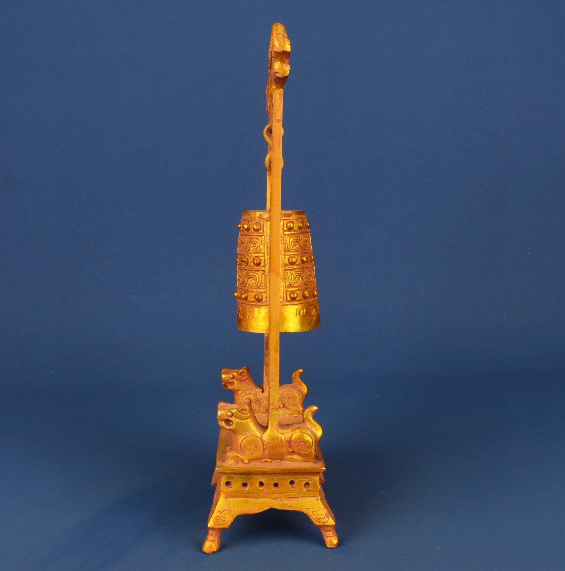Han Dynasty gilt bronze wall clock