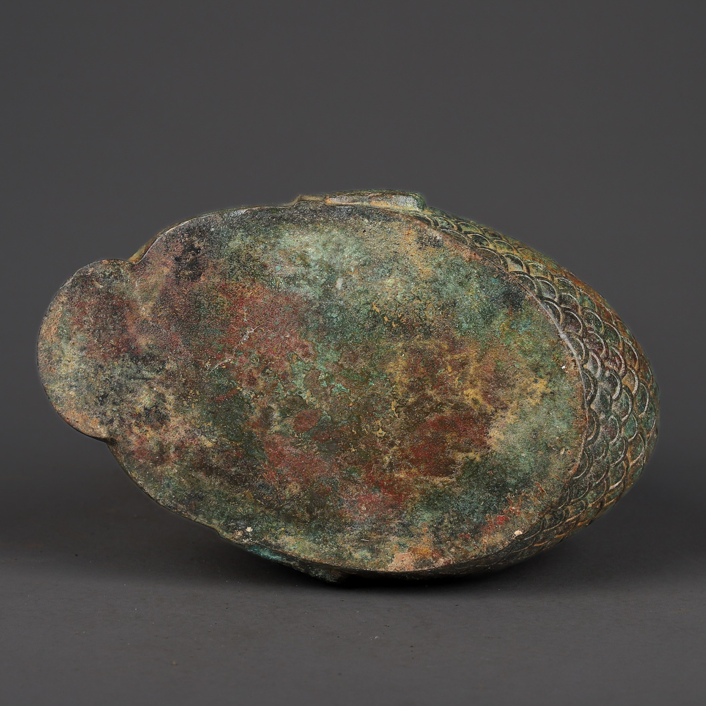 Han Dynasty Bronze fish bottle