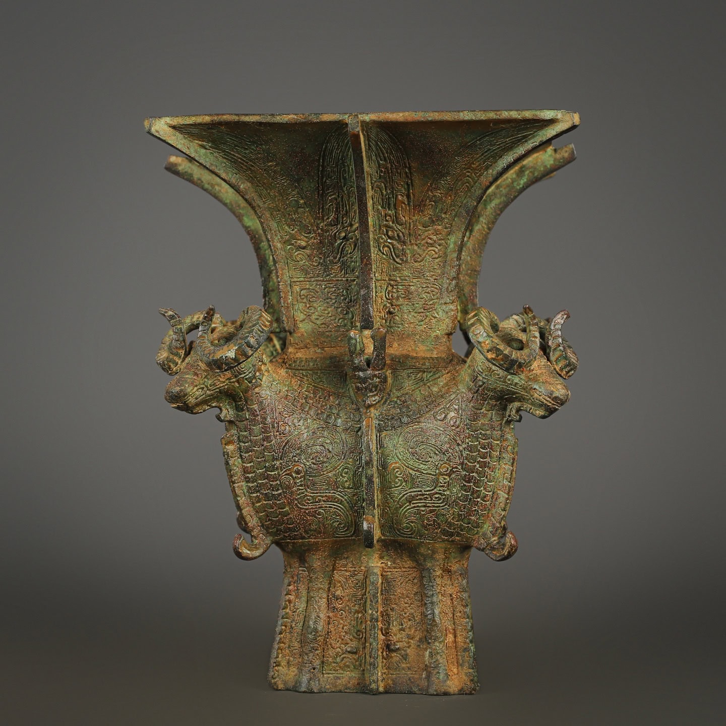Zhou Dynasty Bronze Four Yang Zun