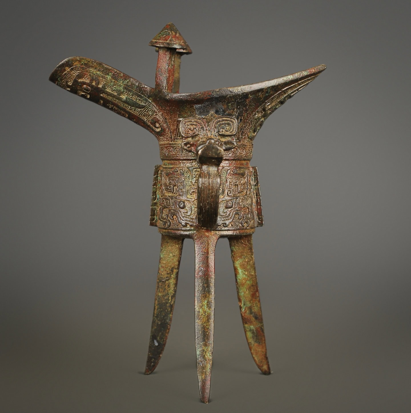 Zhou Dynasty Bronze Beast Face Dragon Cup