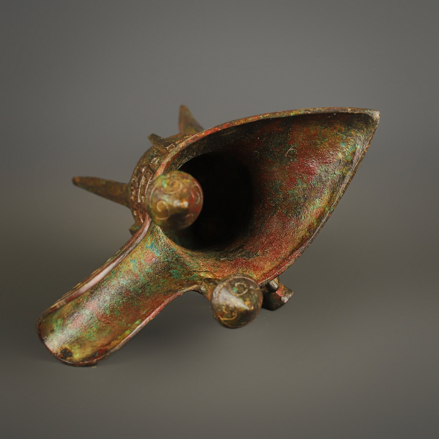 Zhou Dynasty Bronze Beast Face Dragon Cup