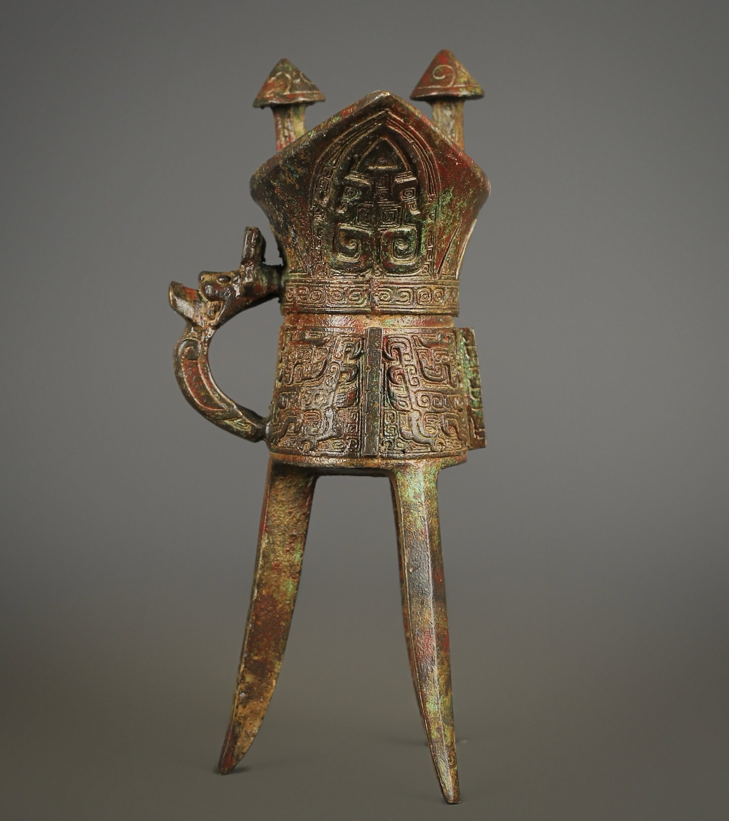 Zhou Dynasty Bronze Beast Face Dragon Cup