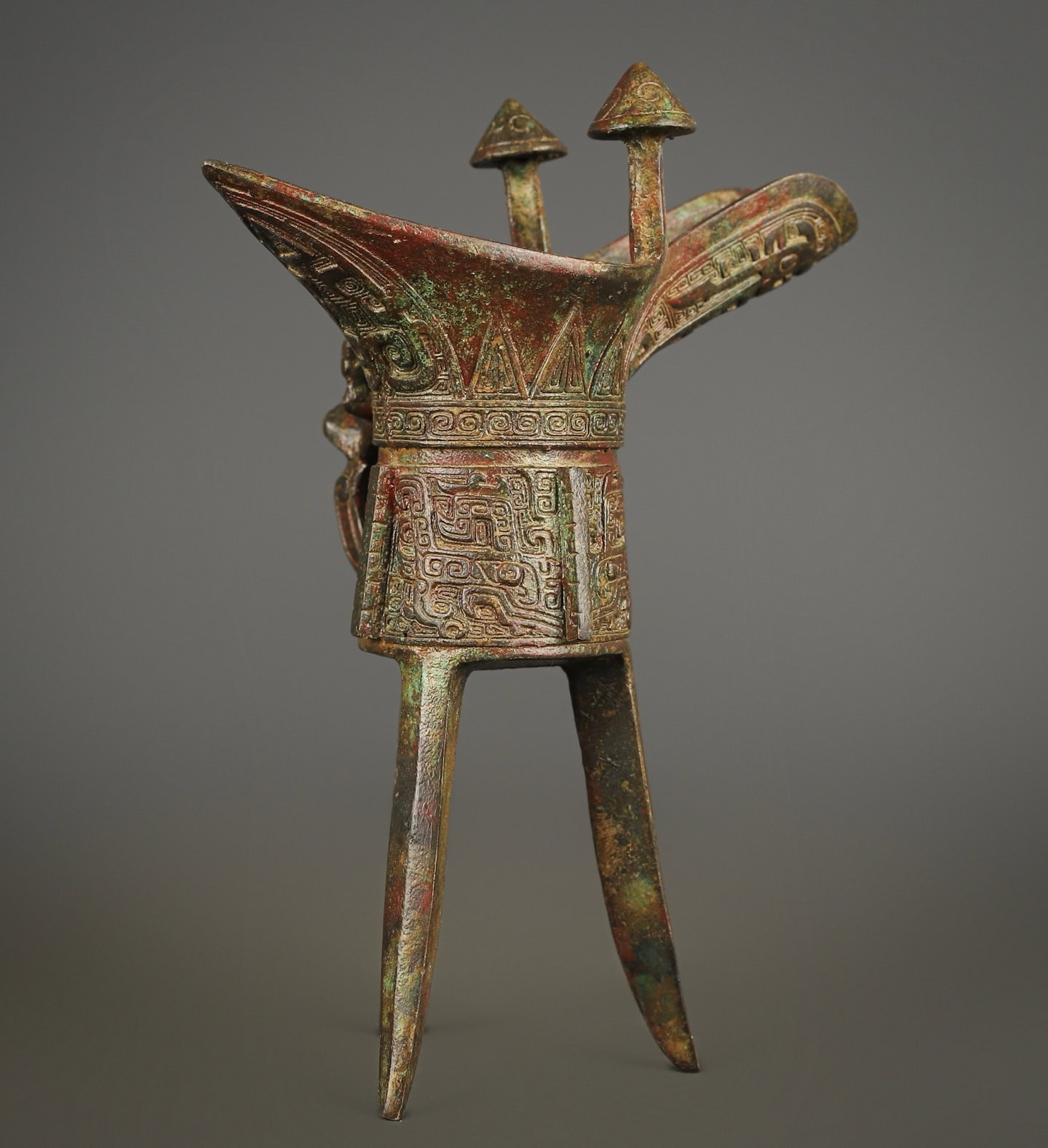 Zhou Dynasty Bronze Beast Face Dragon Cup