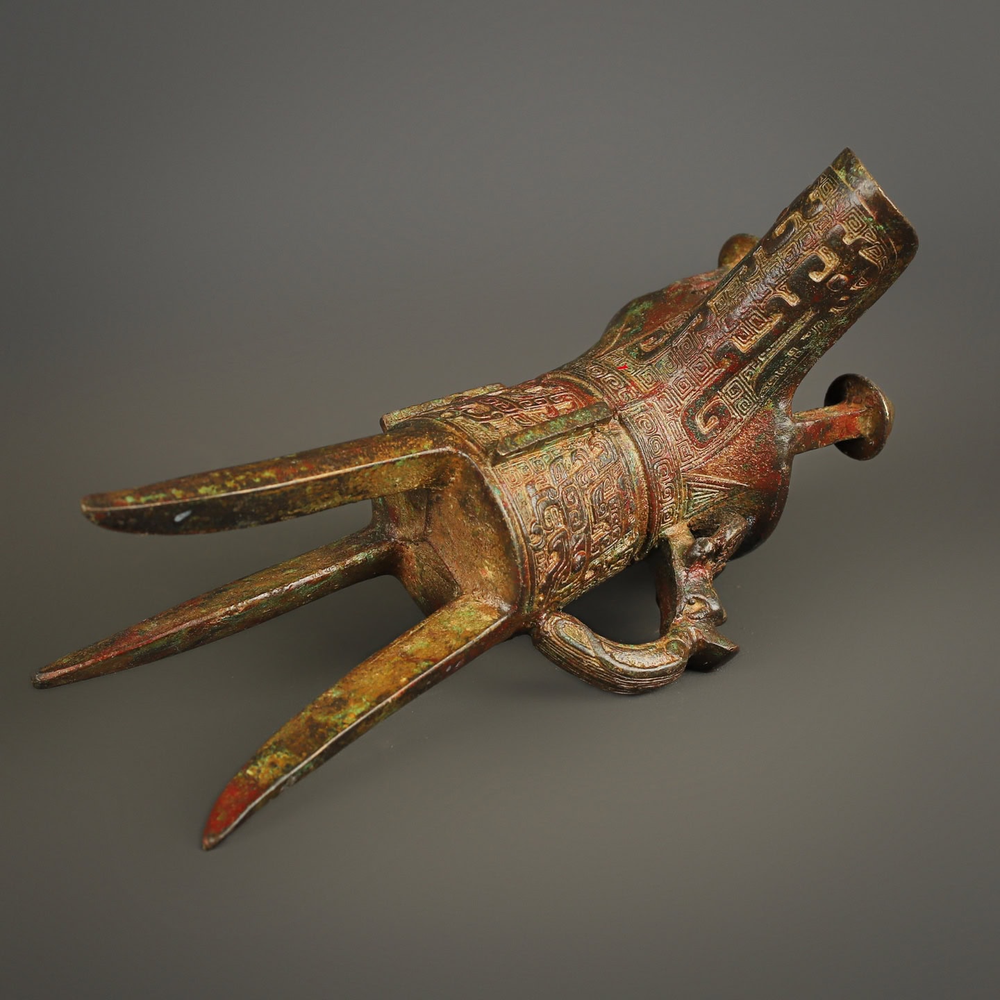 Zhou Dynasty Bronze Beast Face Dragon Cup