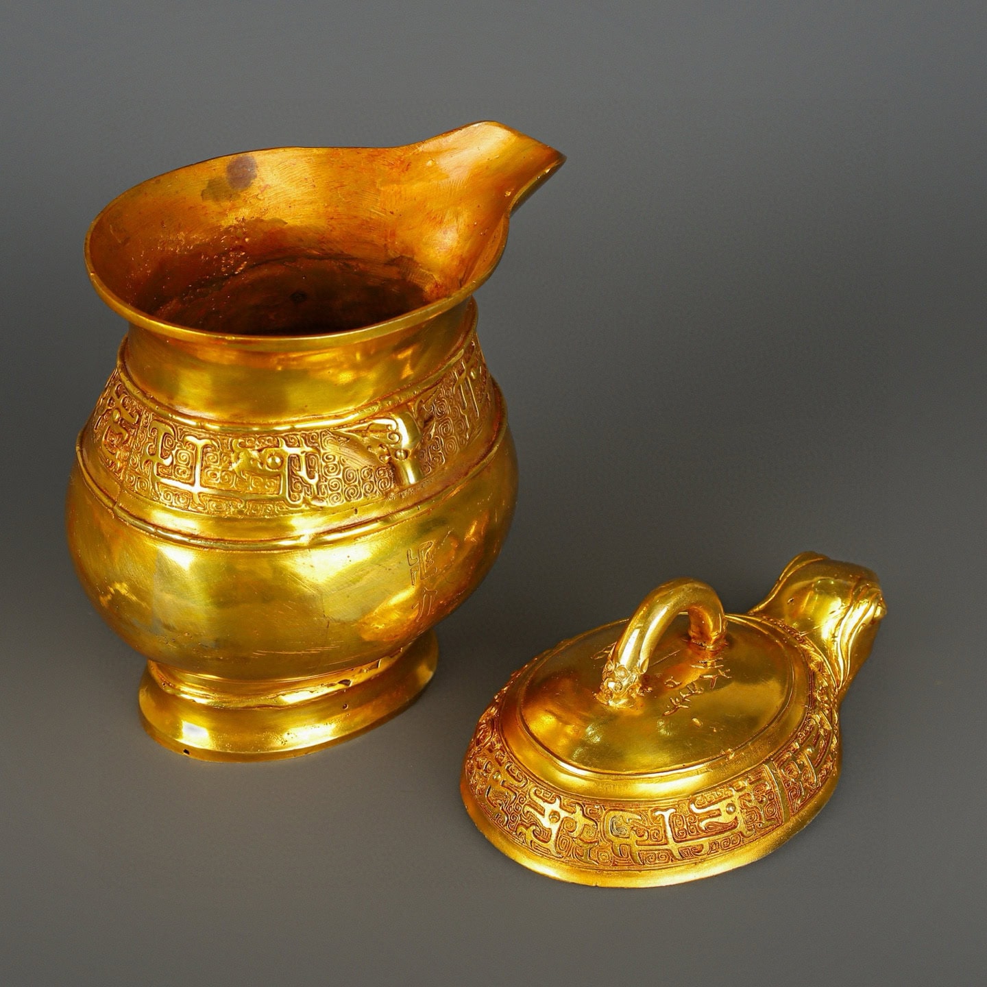 Han Dynasty Bronze and gold ware