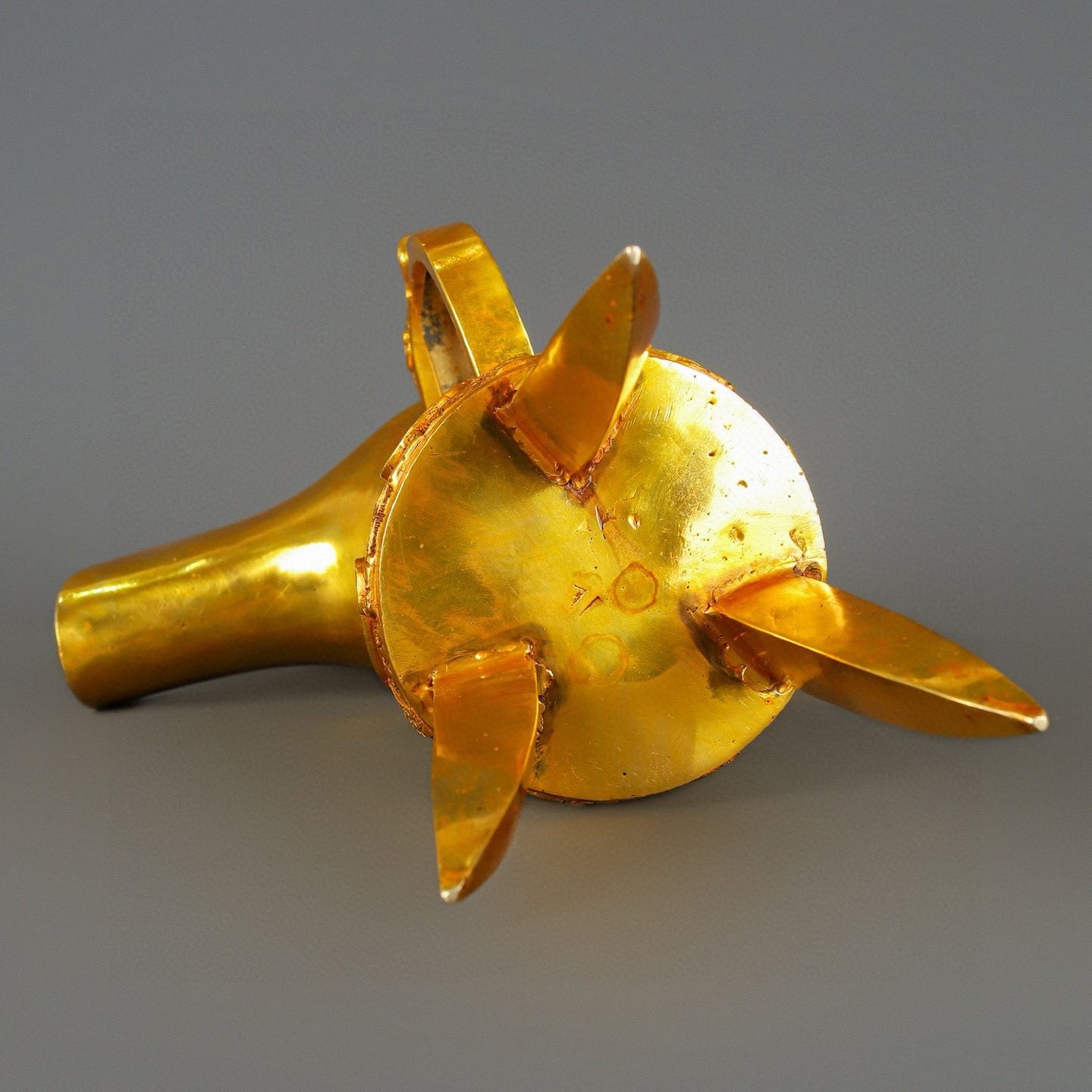 Han Dynasty gilt bronze and real gold three legged cup