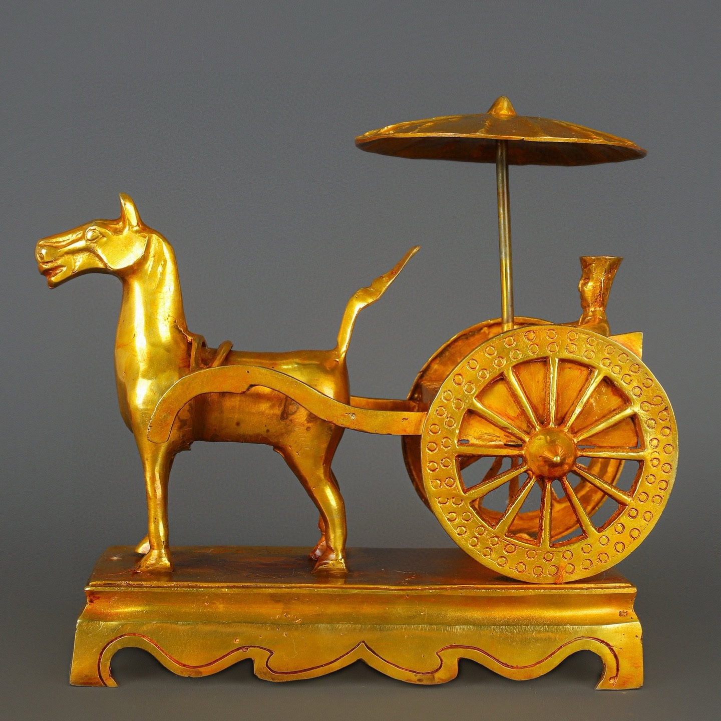 Han Dynasty Glad Bronze and Real Gold Horse drawn Cart