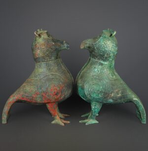 Zhou Dynasty A pair of bronze bird statues