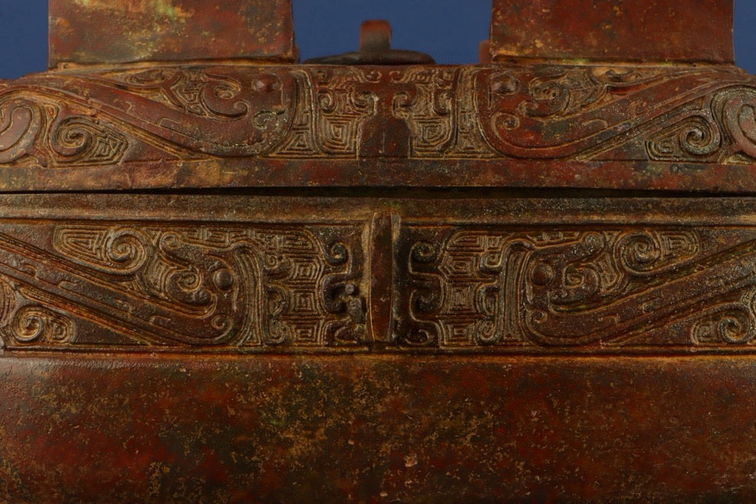 Zhou Dynasty Bronze Square Box
