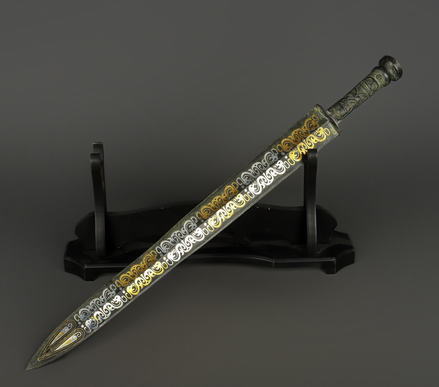 Han Dynasty Bronze sword with gold and silver inscriptions