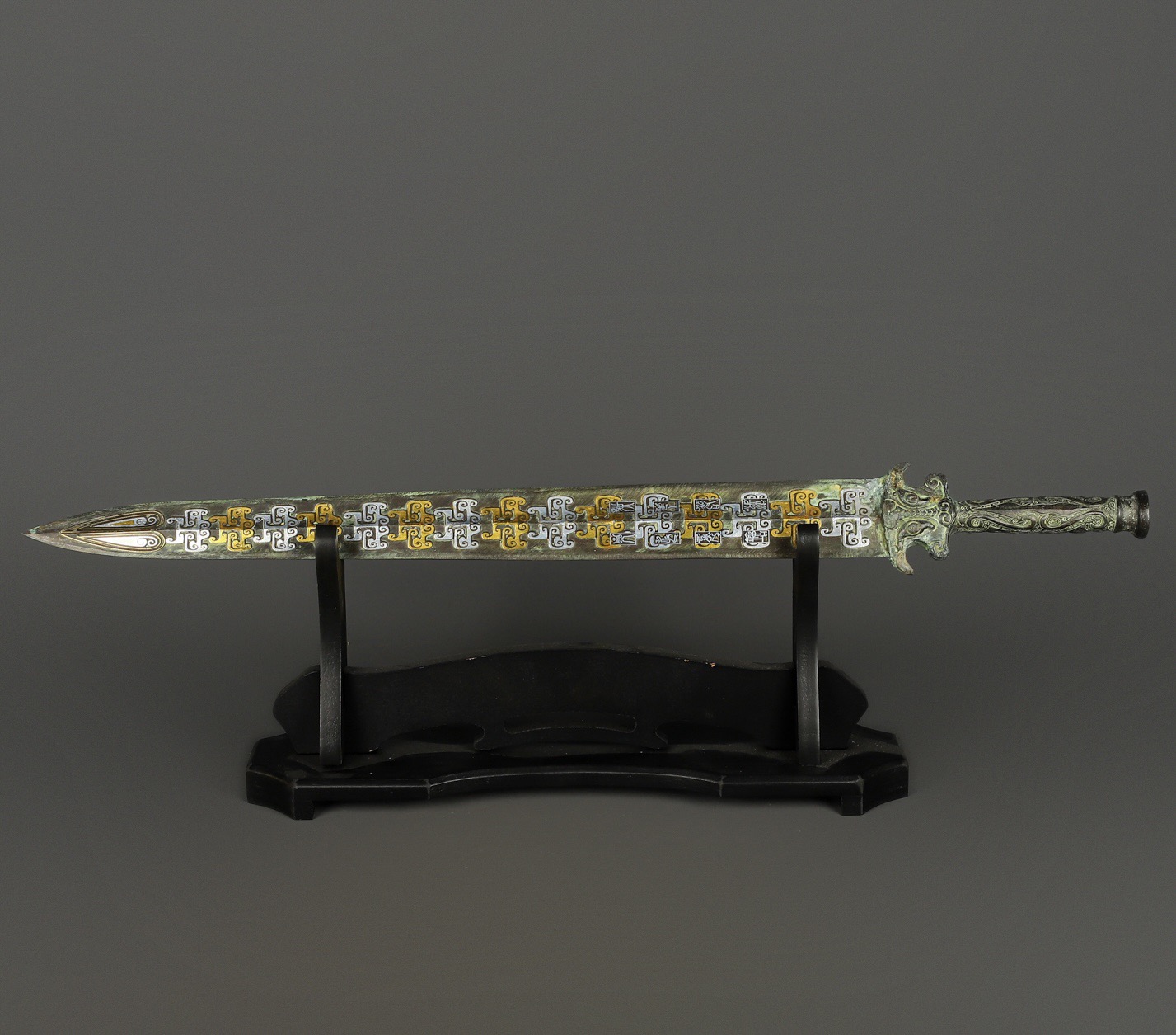 Han Dynasty Bronze sword with gold and silver inscriptions