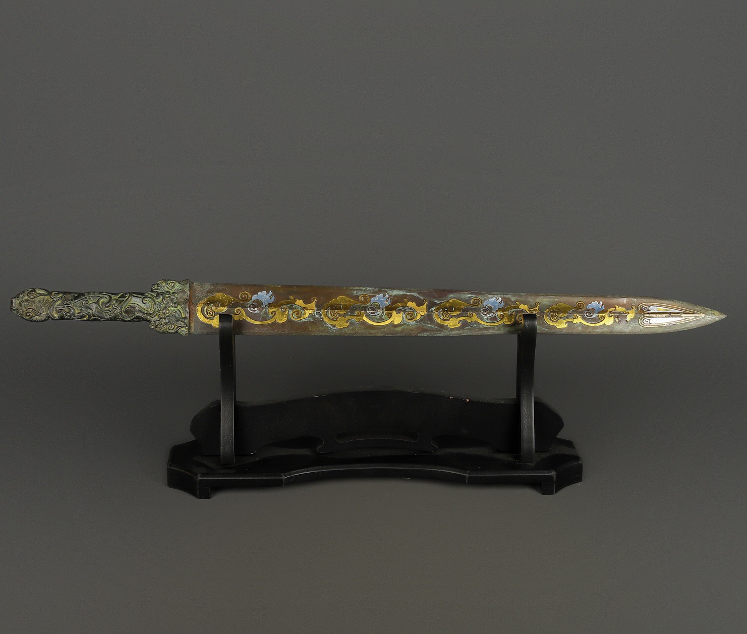 Han Dynasty Bronze sword with gold and silver inscriptions