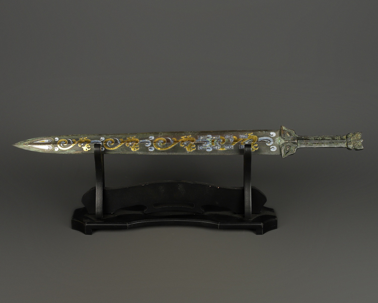 Han Dynasty Bronze sword with gold and silver inscriptions