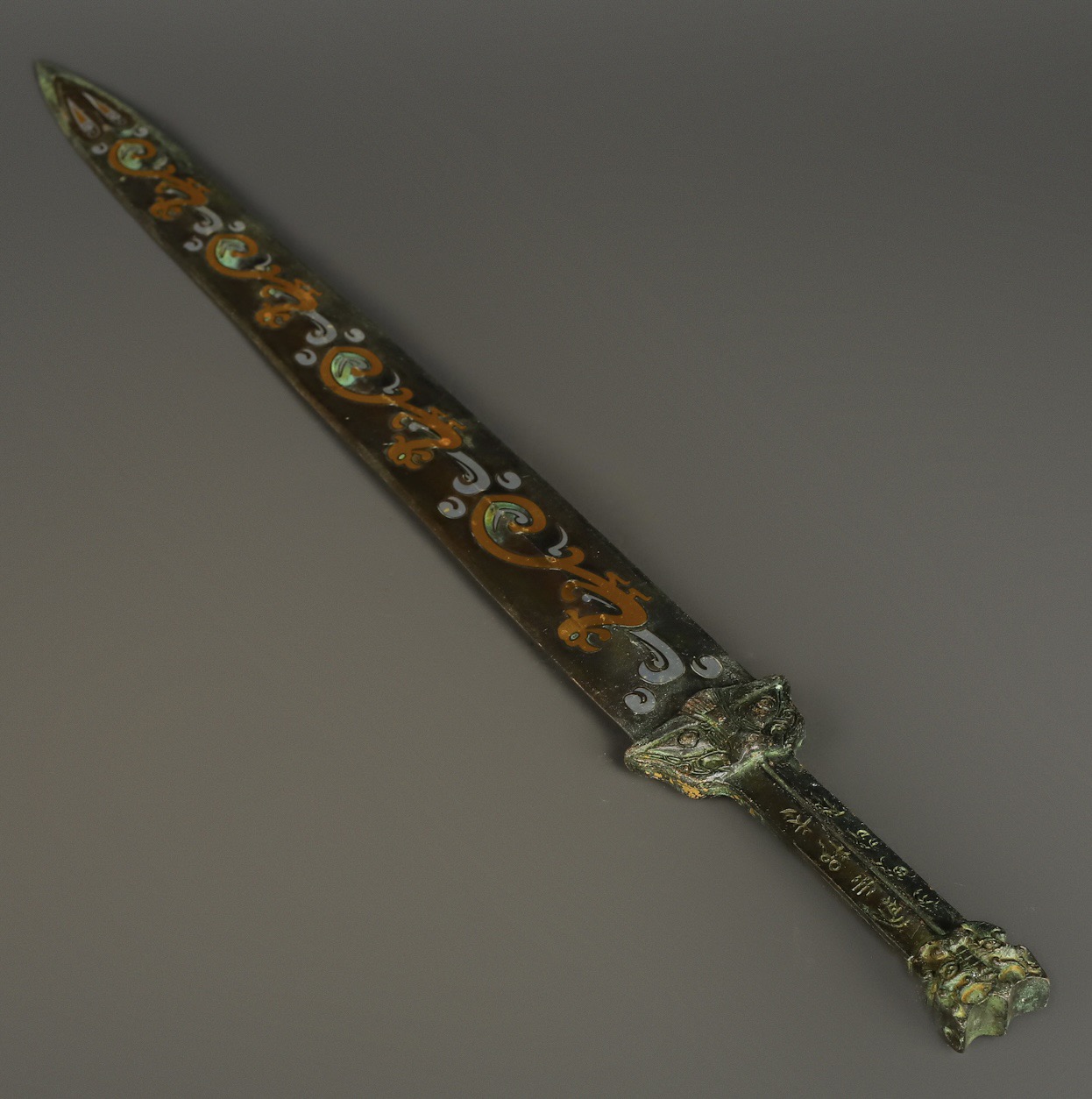Han Dynasty Bronze sword with gold and silver inscriptions