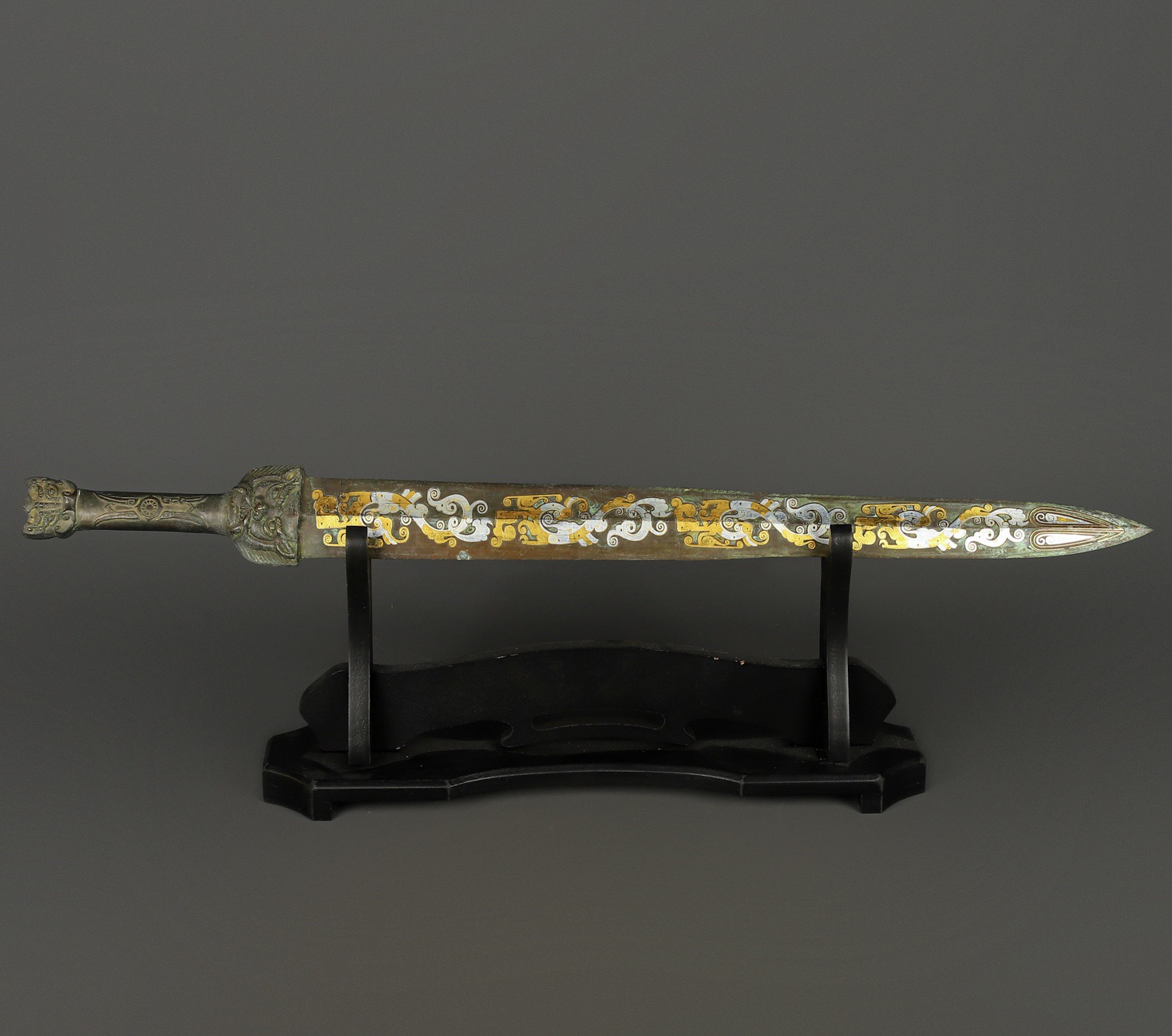 Han Dynasty Bronze and gold and silver inscribed sword