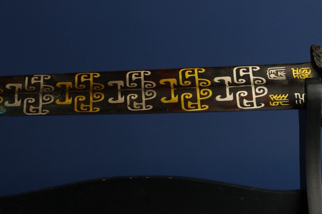 Han Dynasty Bronze and gold and silver sword