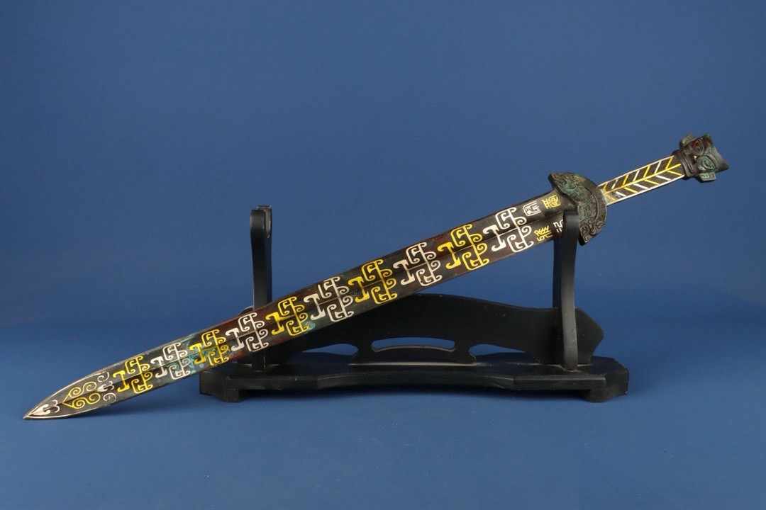 Han Dynasty Bronze and gold and silver sword