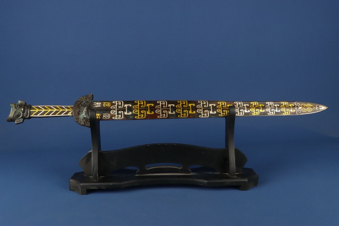Han Dynasty Bronze and gold and silver sword