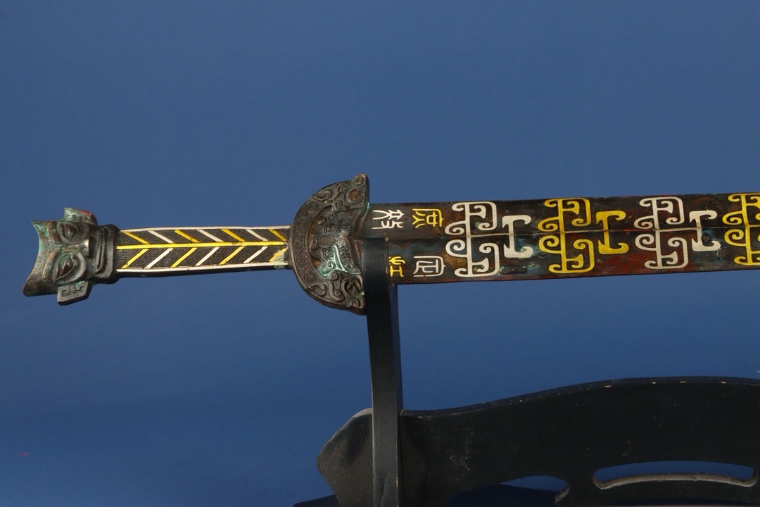 Han Dynasty Bronze and gold and silver sword