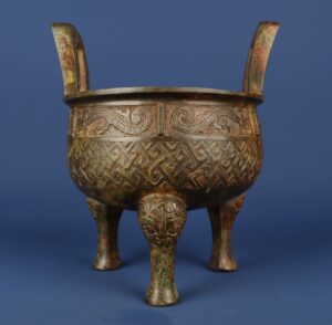 Zhou Dynasty Bronze mesh round tripod