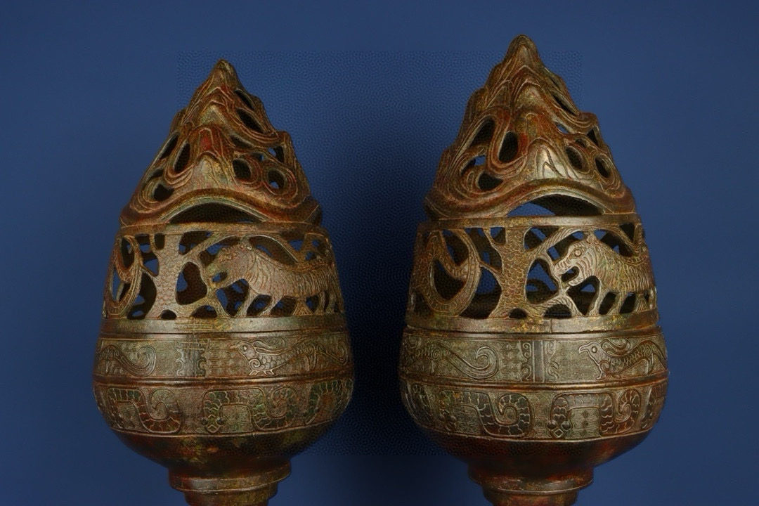 Han Dynasty Pair of Bronze Kneeling Boshan Stoves