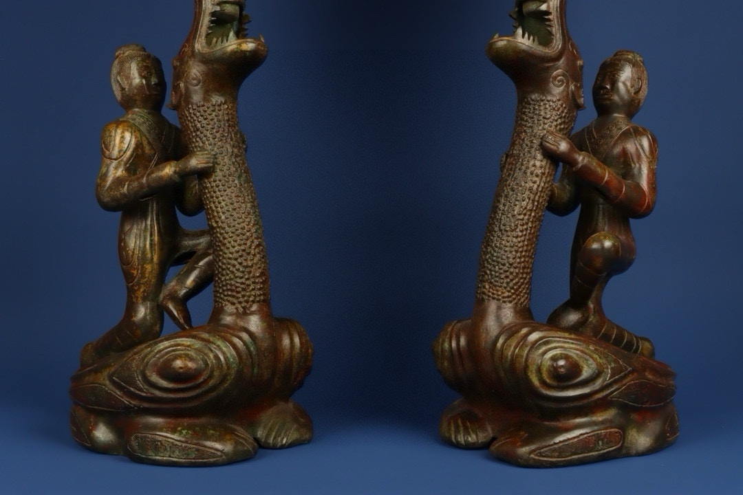 Han Dynasty Pair of Bronze Kneeling Boshan Stoves