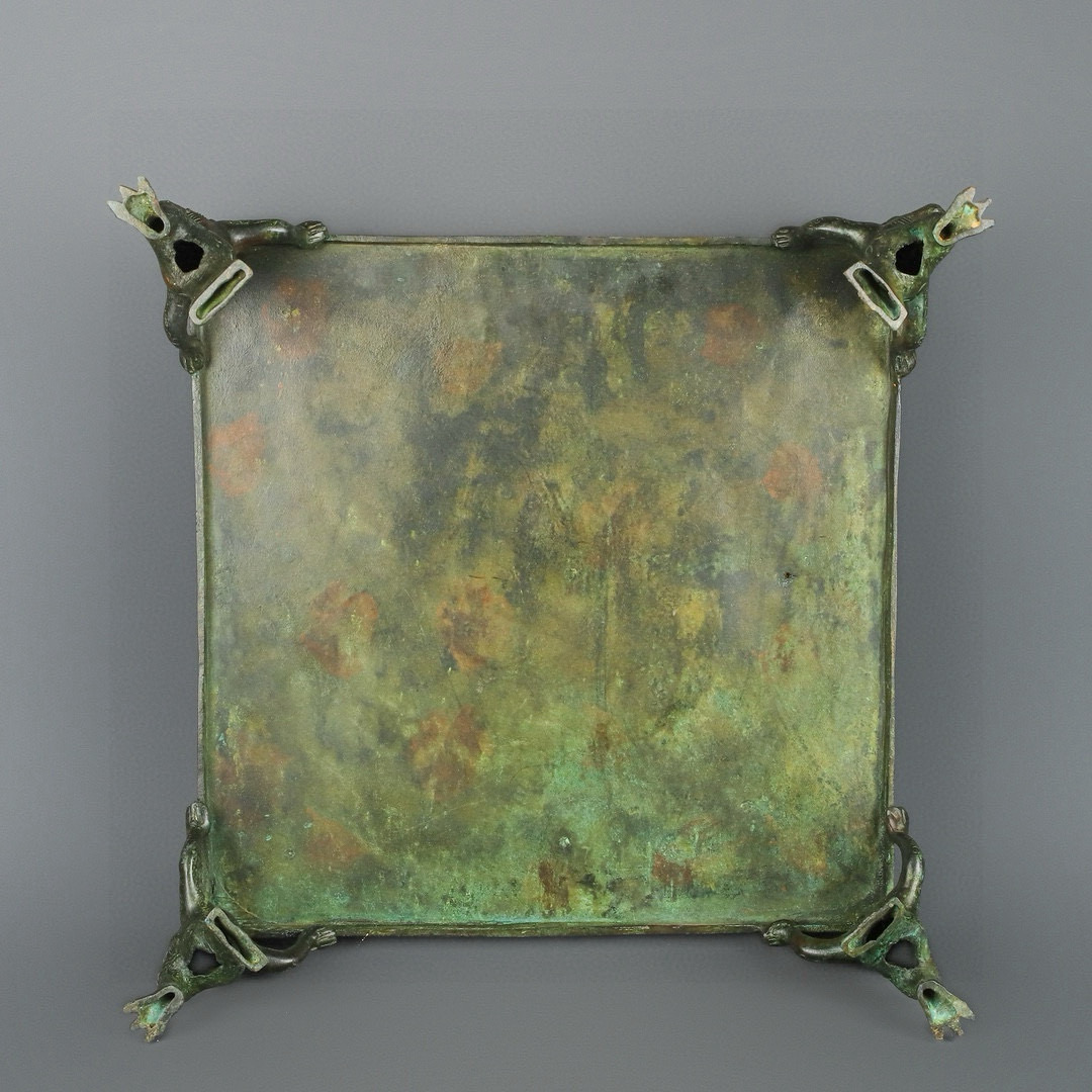Han Dynasty Bronze Astrology Compass
