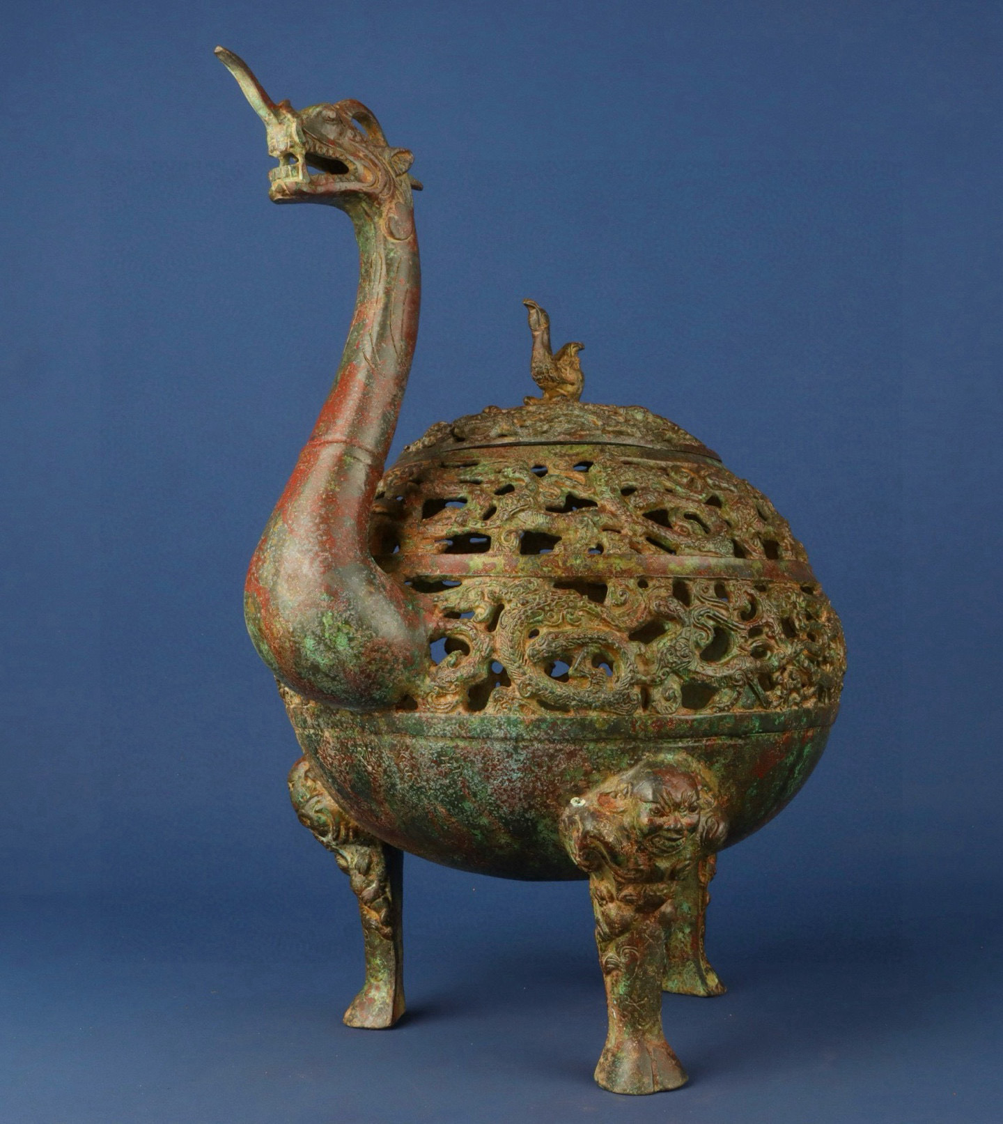 Han Dynasty Bronze dragon head standing bird with three legs
