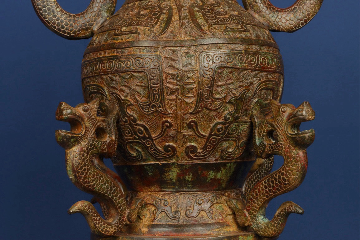 Han Dynasty Bronze Double Dragon Round Pot