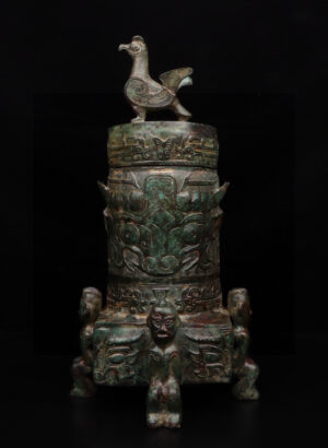 Zhou Dynasty Bronze animal faced bird barn