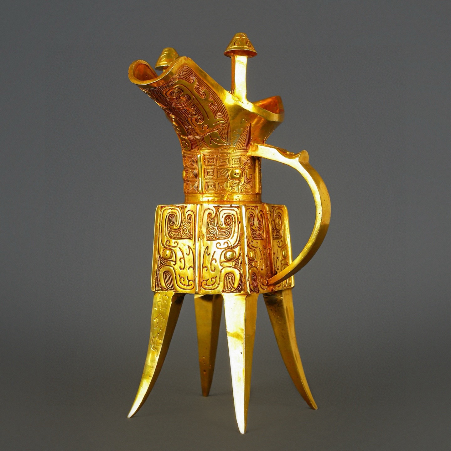 Han Dynasty Bronze and Real Gold Beast Face Square Jue Cup