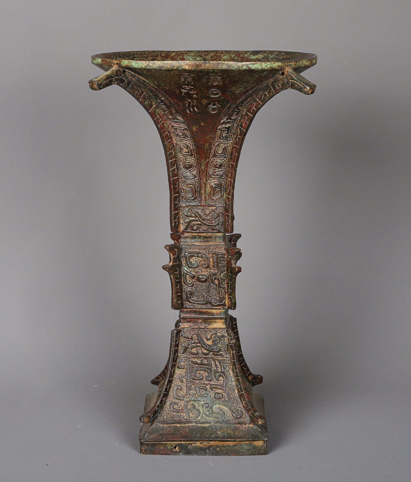 Zhou Dynasty Bronze square flower goblet