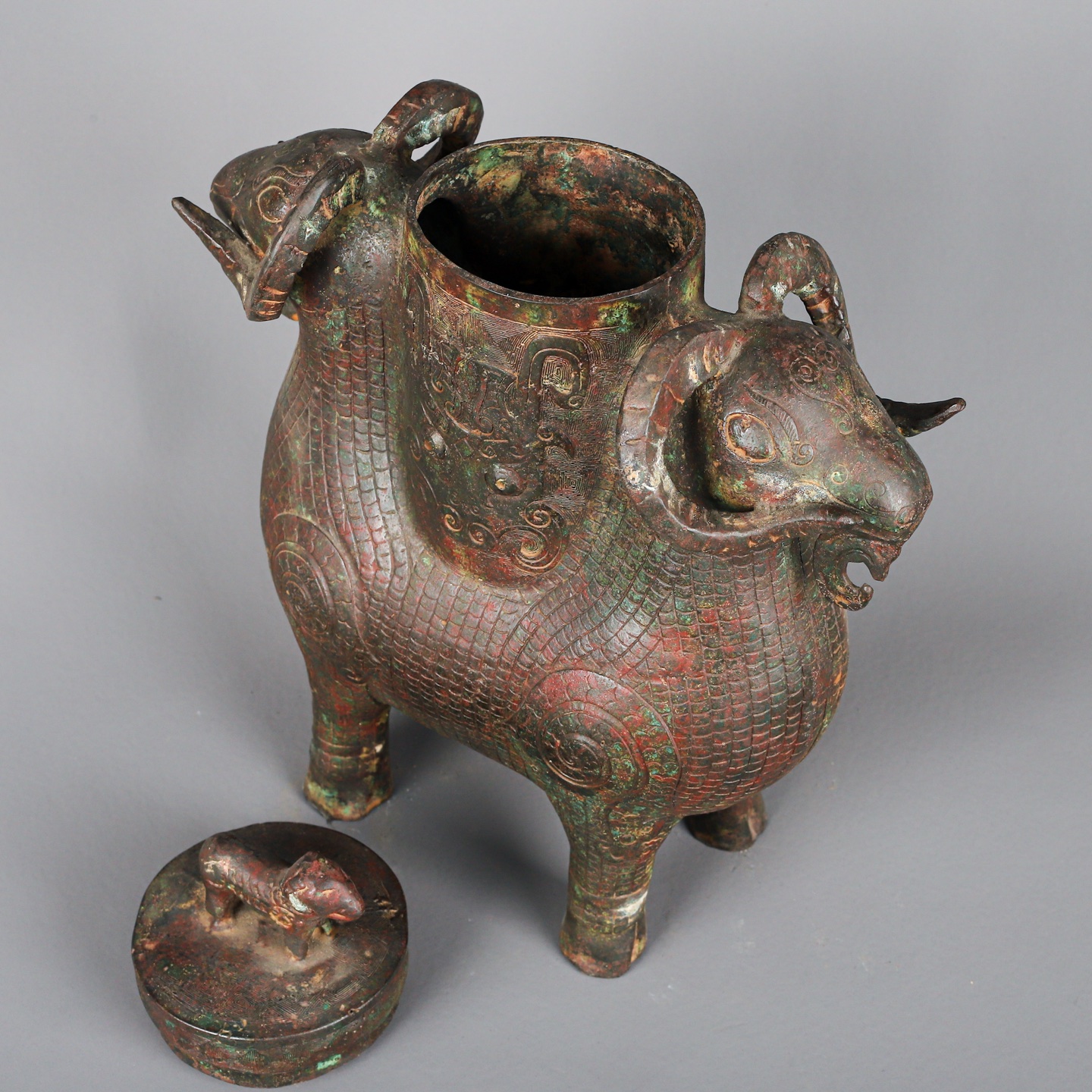 Zhou Dynasty Bronze Double Sheep Statue