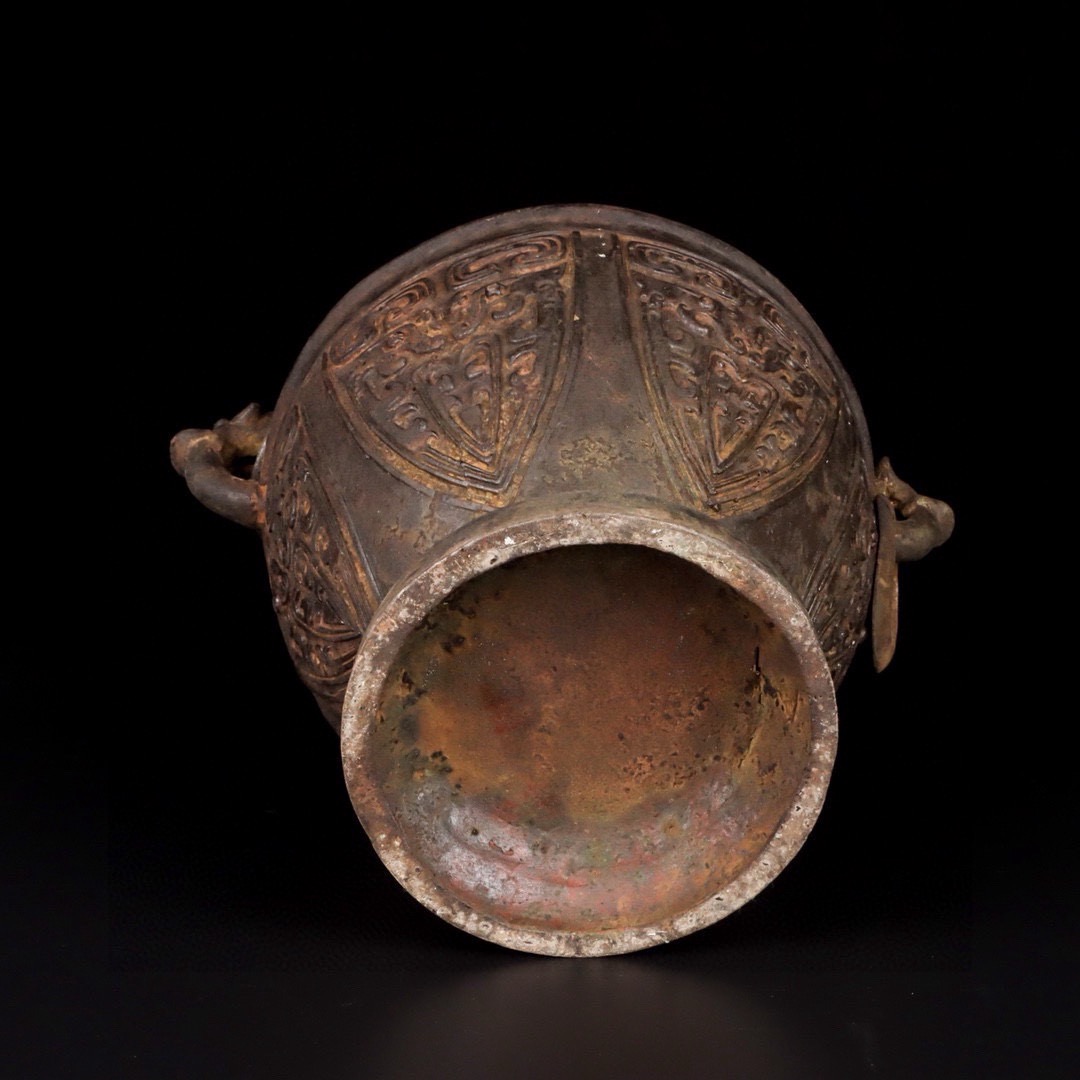 Zhou Dynasty Bronze Panlong Bottle