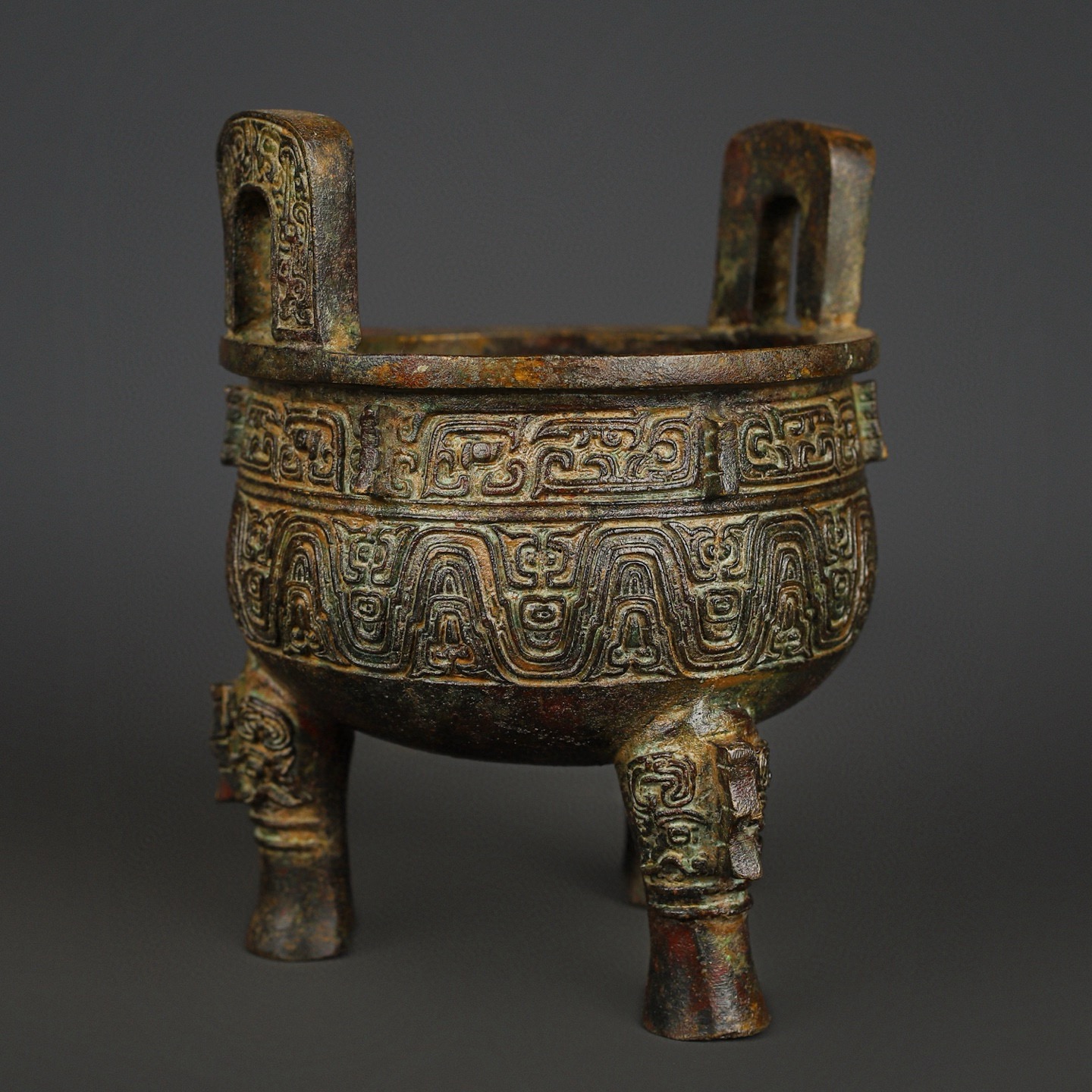 Zhou Dynasty Bronze Keding