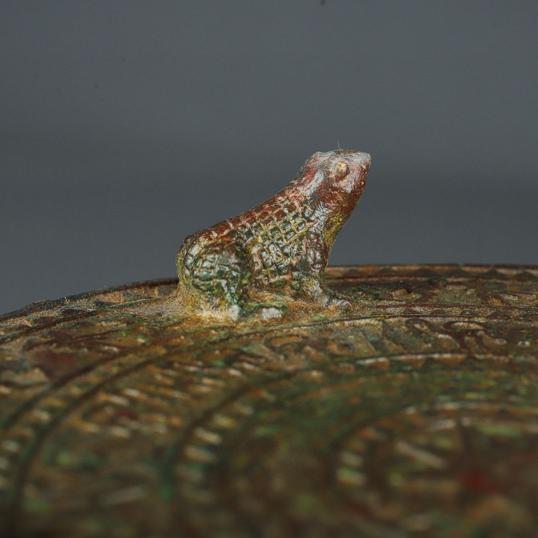 Zhou Dynasty Bronze Frog Drum