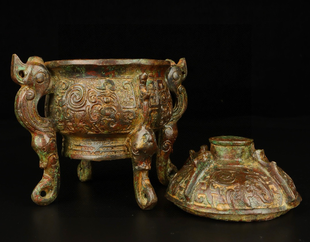 Zhou Dynasty Bronze Round Gui