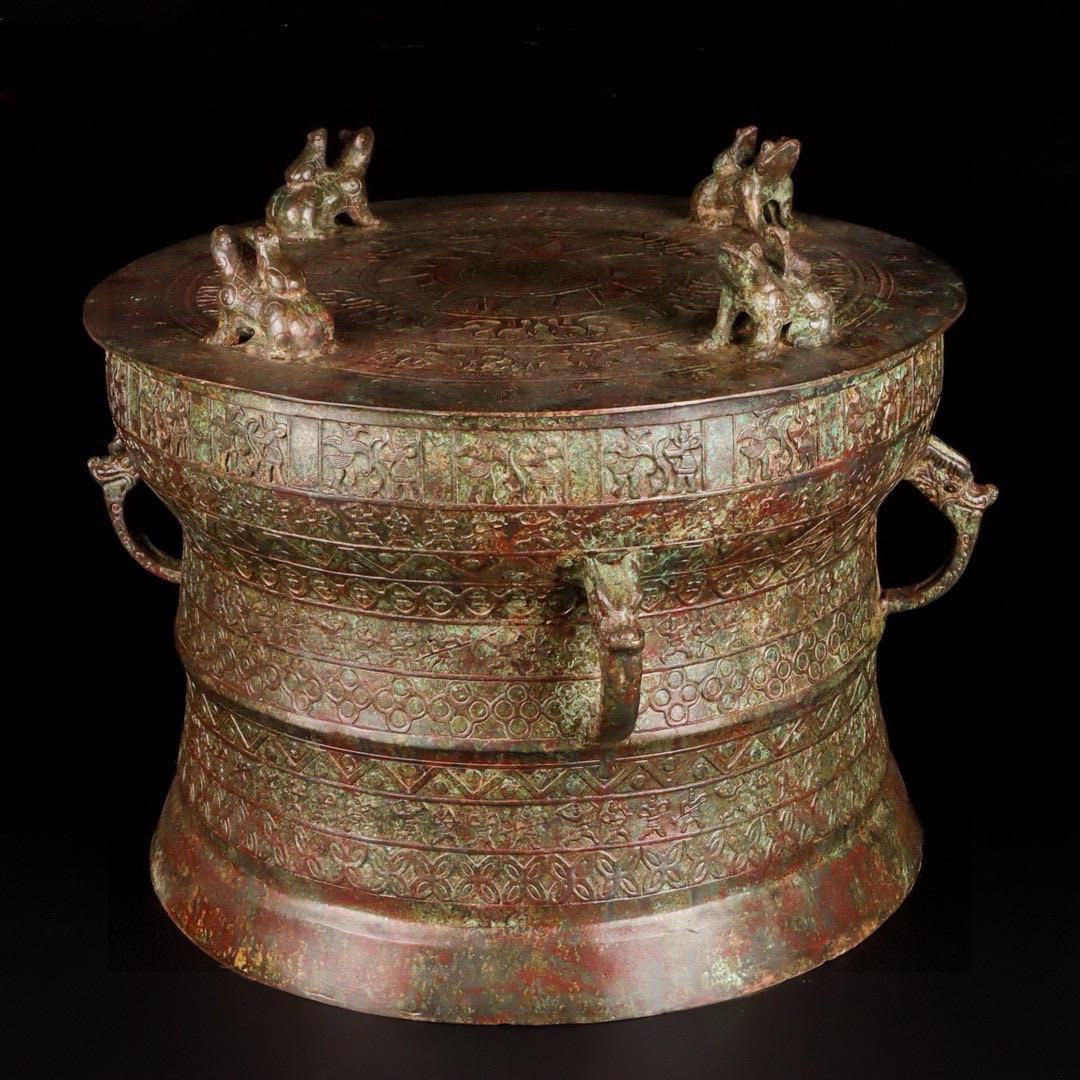 Han Dynasty Bronze Hunting Pattern Drum