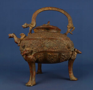 Zhou Dynasty Bronze three legged lifting beam