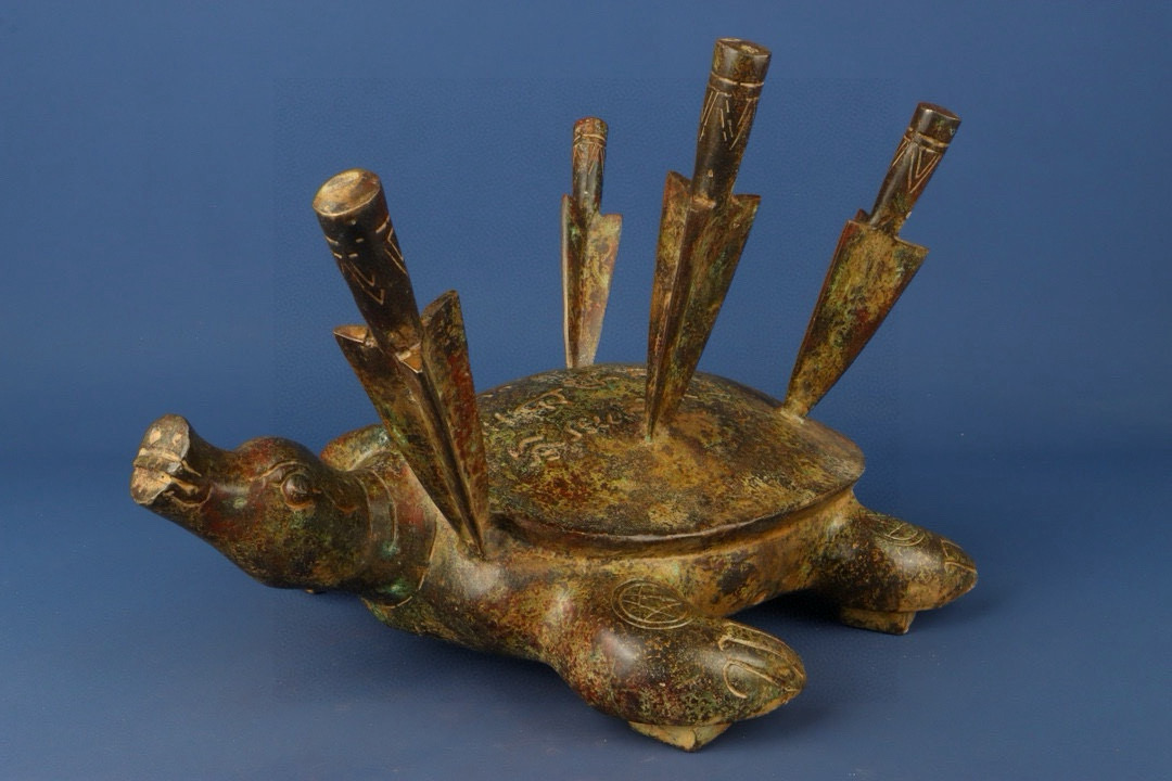 Zhou Dynasty Bronze Circle