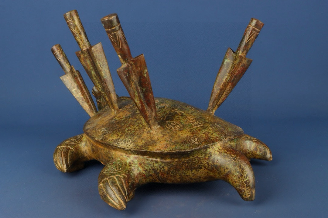 Zhou Dynasty Bronze Circle