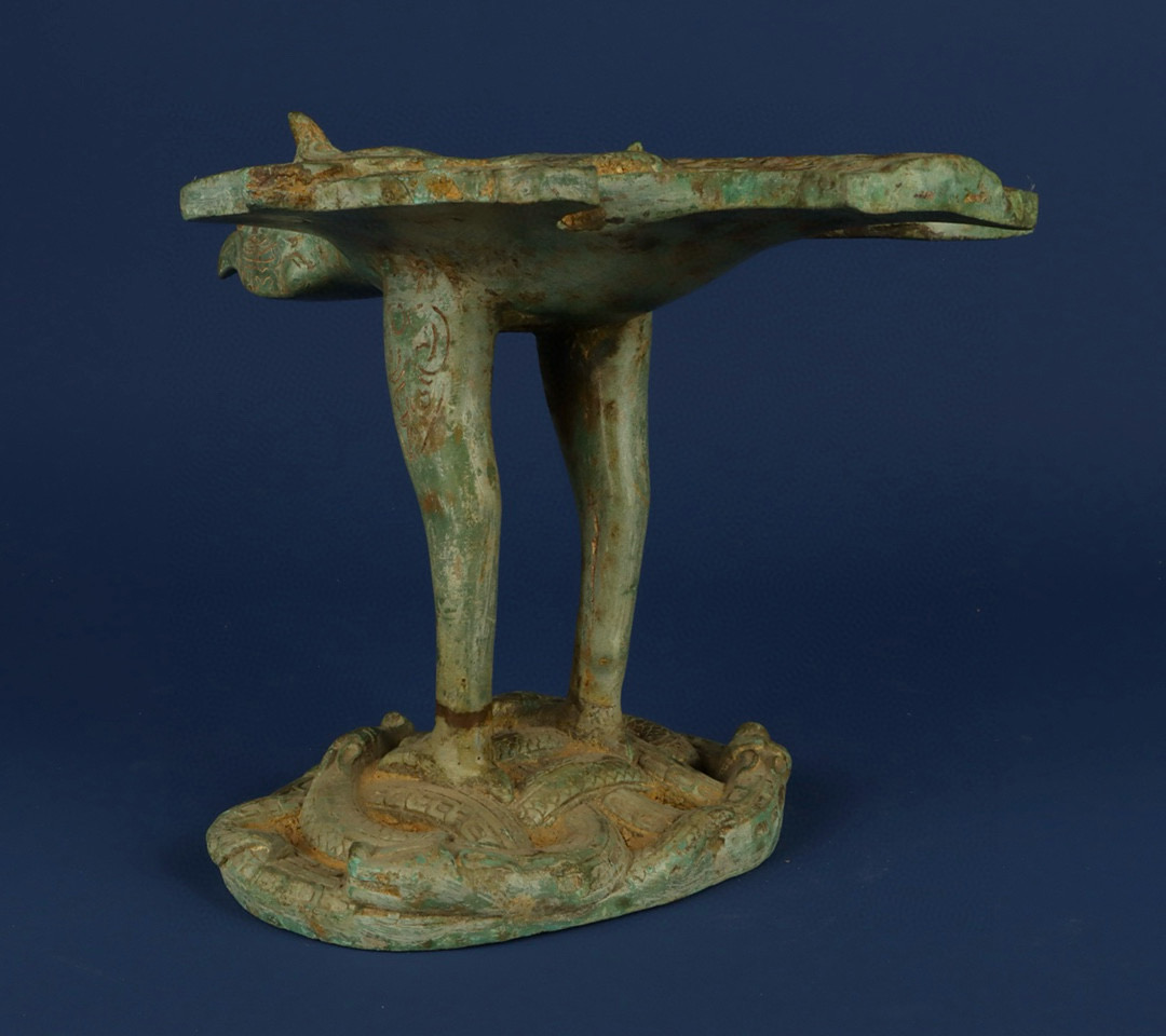 Zhou Dynasty Bronze Coiling Dragon and Flying Eagle