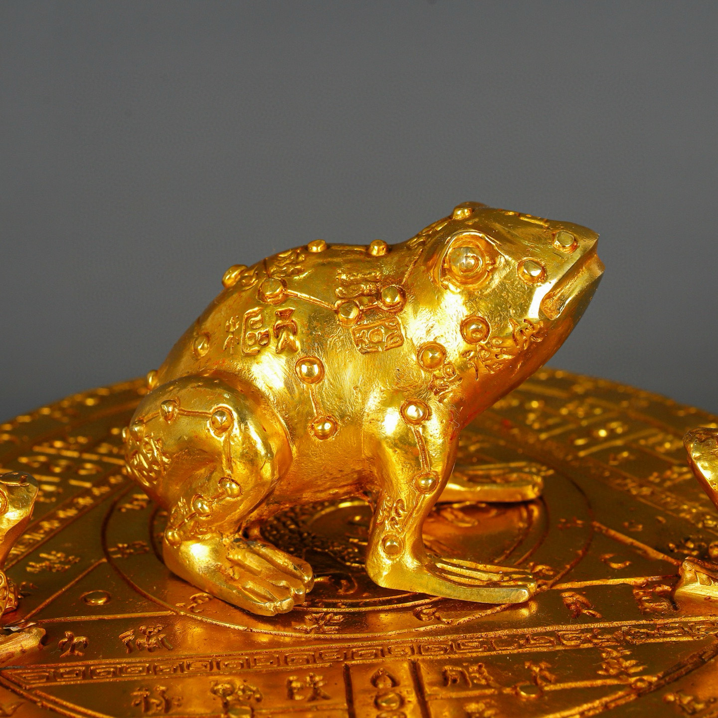 Han Dynasty Bronze and Real Gold Bagua Compass