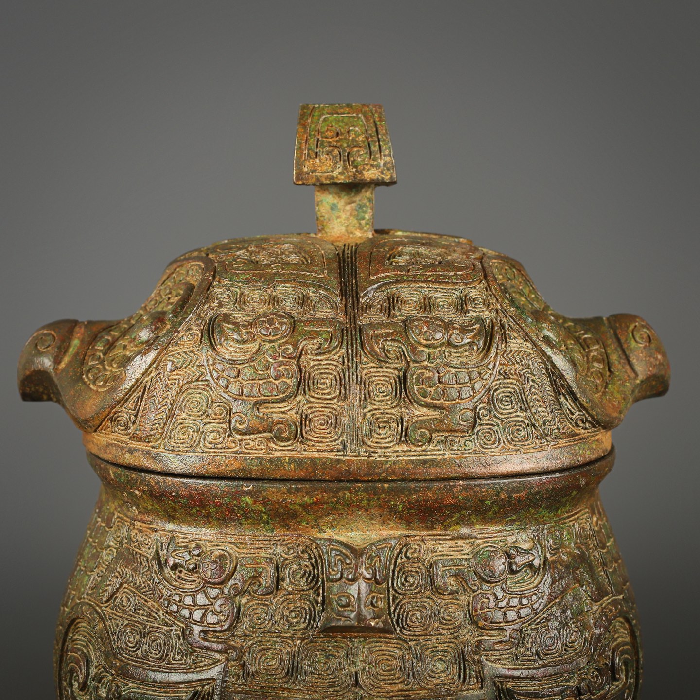 Zhou Dynasty Bronze Eagle Face Wine Arrival