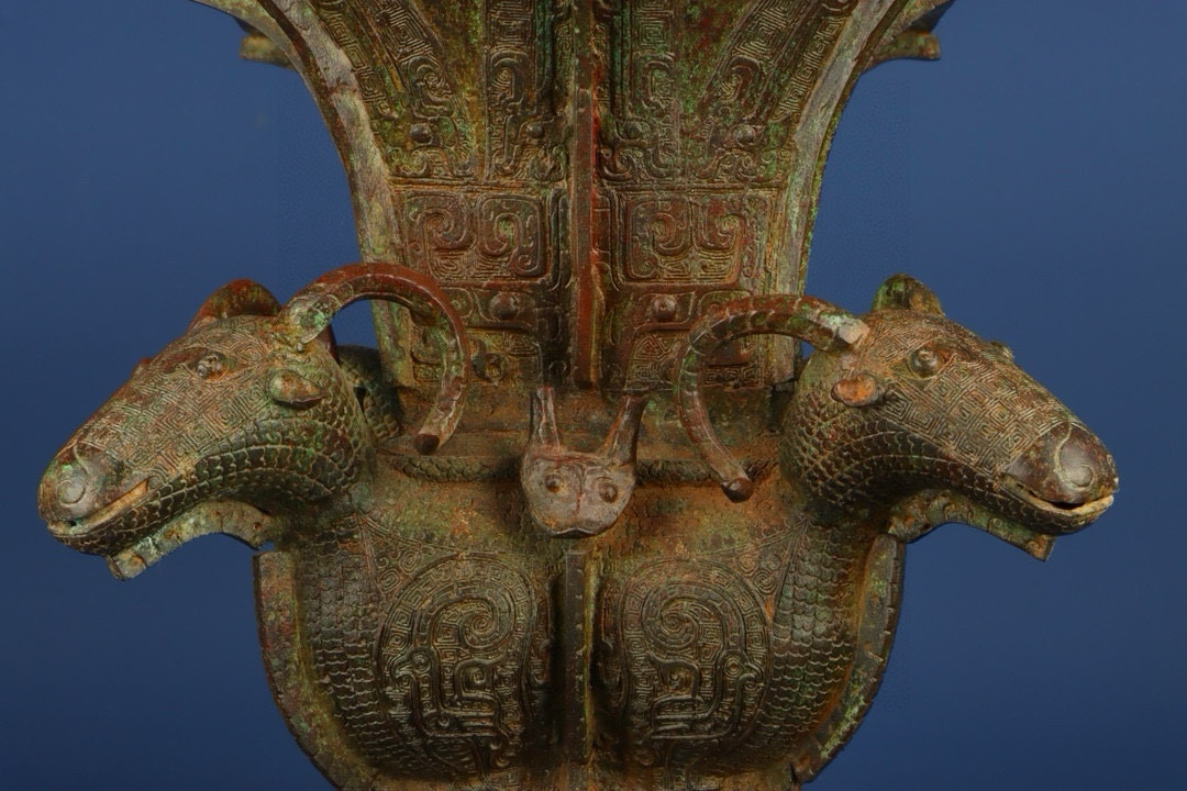 Zhou Dynasty Bronze Four Yang Zun